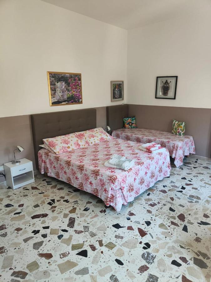 I Mori In Campidoglio Affitta Camere سانتاغاتو دي ميليتي المظهر الخارجي الصورة